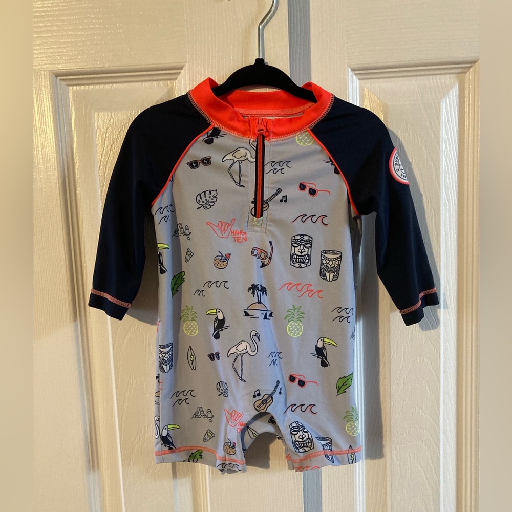Baby Gap Boys 1 Piece Swimsuit-Rashguard With Fun Summer Print 0-6 Months
